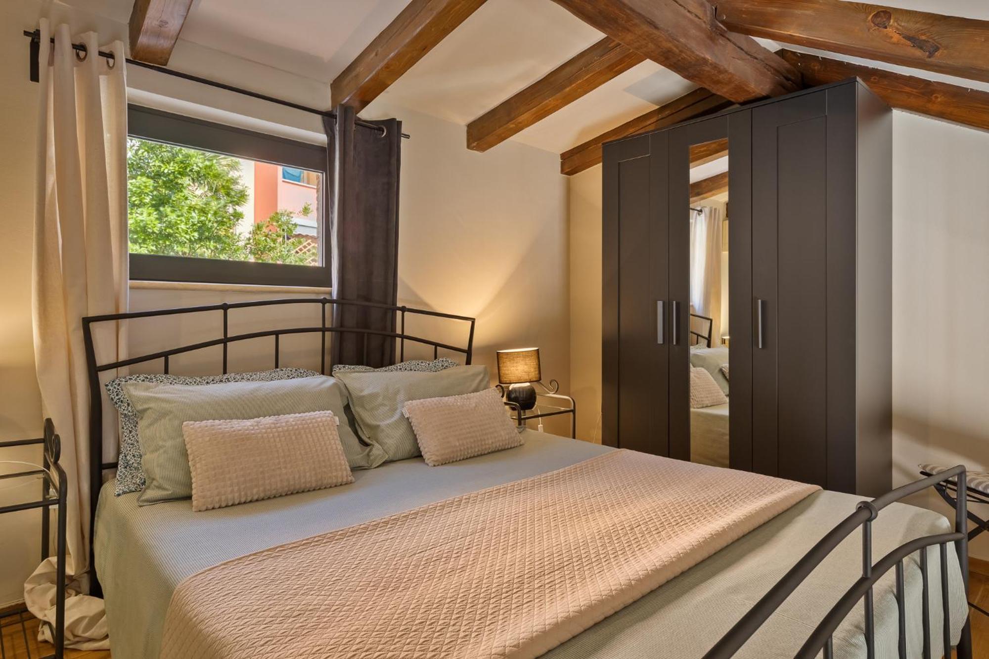 Grota Premium Apartment & Room Πόρετς Εξωτερικό φωτογραφία